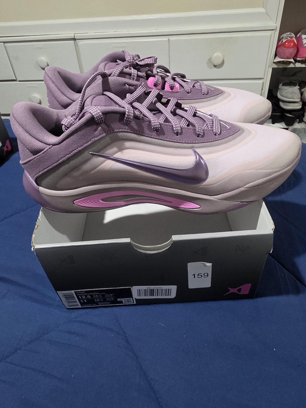 Nike Men’s Lavender and Pink Low-Top Sneakers